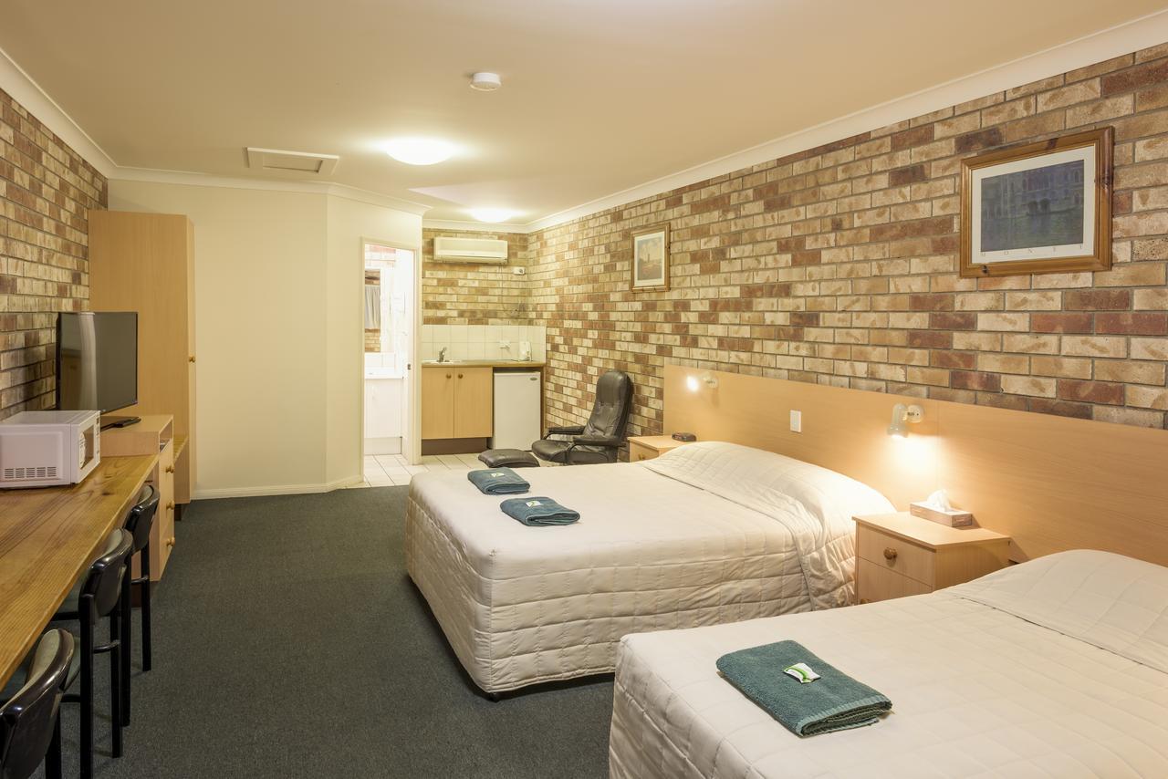 D'Aguilar Hotel Motel Zewnętrze zdjęcie